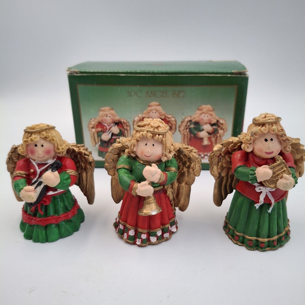 Set‎ of 3 Vintage Christmas Carolers Figurines Angels - Cedar Creek Collection